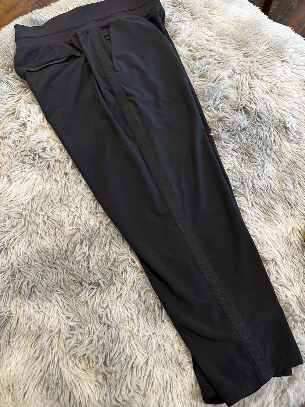 Athleta Nolita Slim Tapered Crop Pant